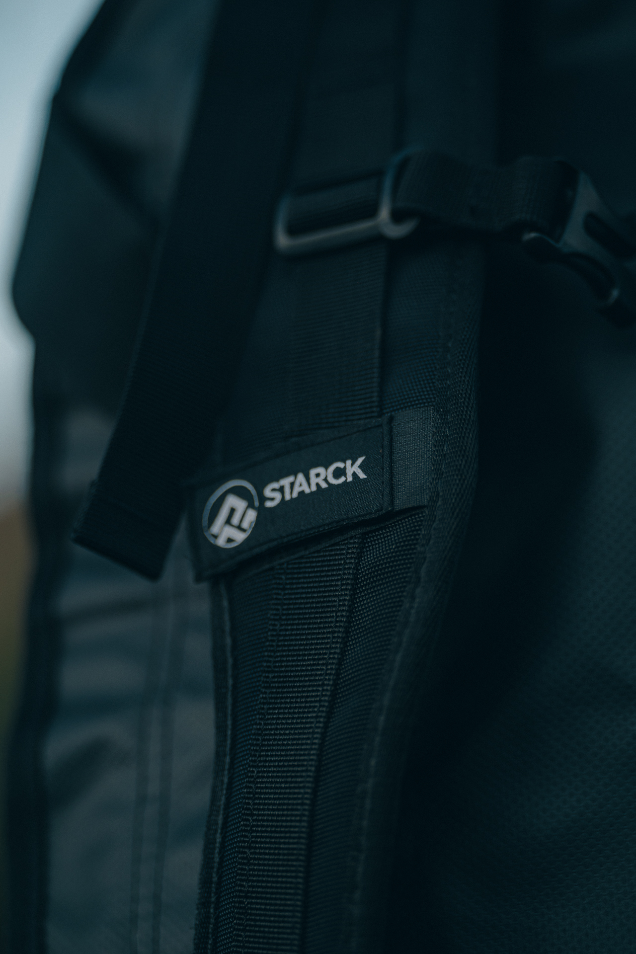 Bolso Duffel Starck 42 L - Imagen 10